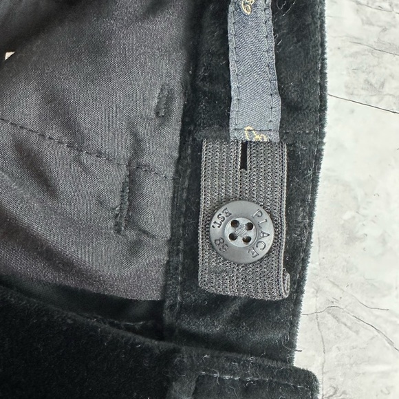 The  Children’s Place 2 Piece Set Velvet Suit sz 4T - Picture 9 of 10